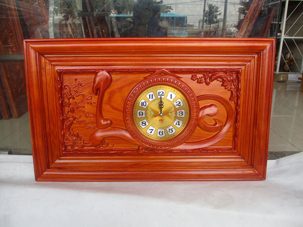 đồng hồ gỗ chữ lộc 68cm